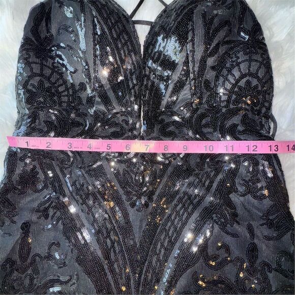 Black Sequin Homecoming Party Date Strapless Mini Dress Crisscross Back Size 2 - Picture 10 of 13